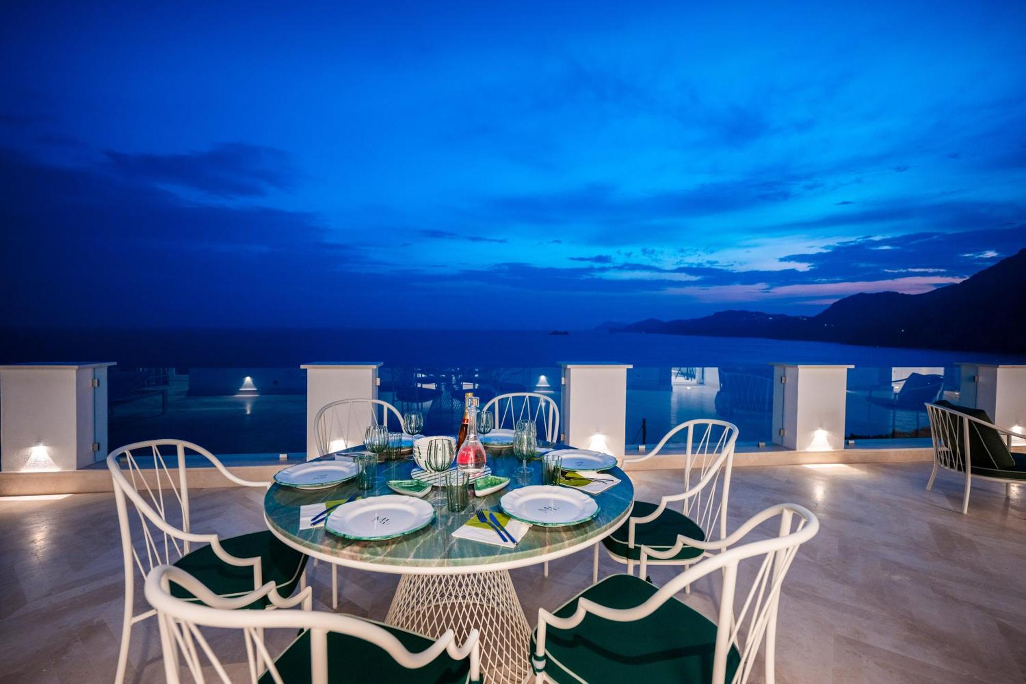 Maison Lilly - Luxury Accommodation Praiano Bagian luar foto