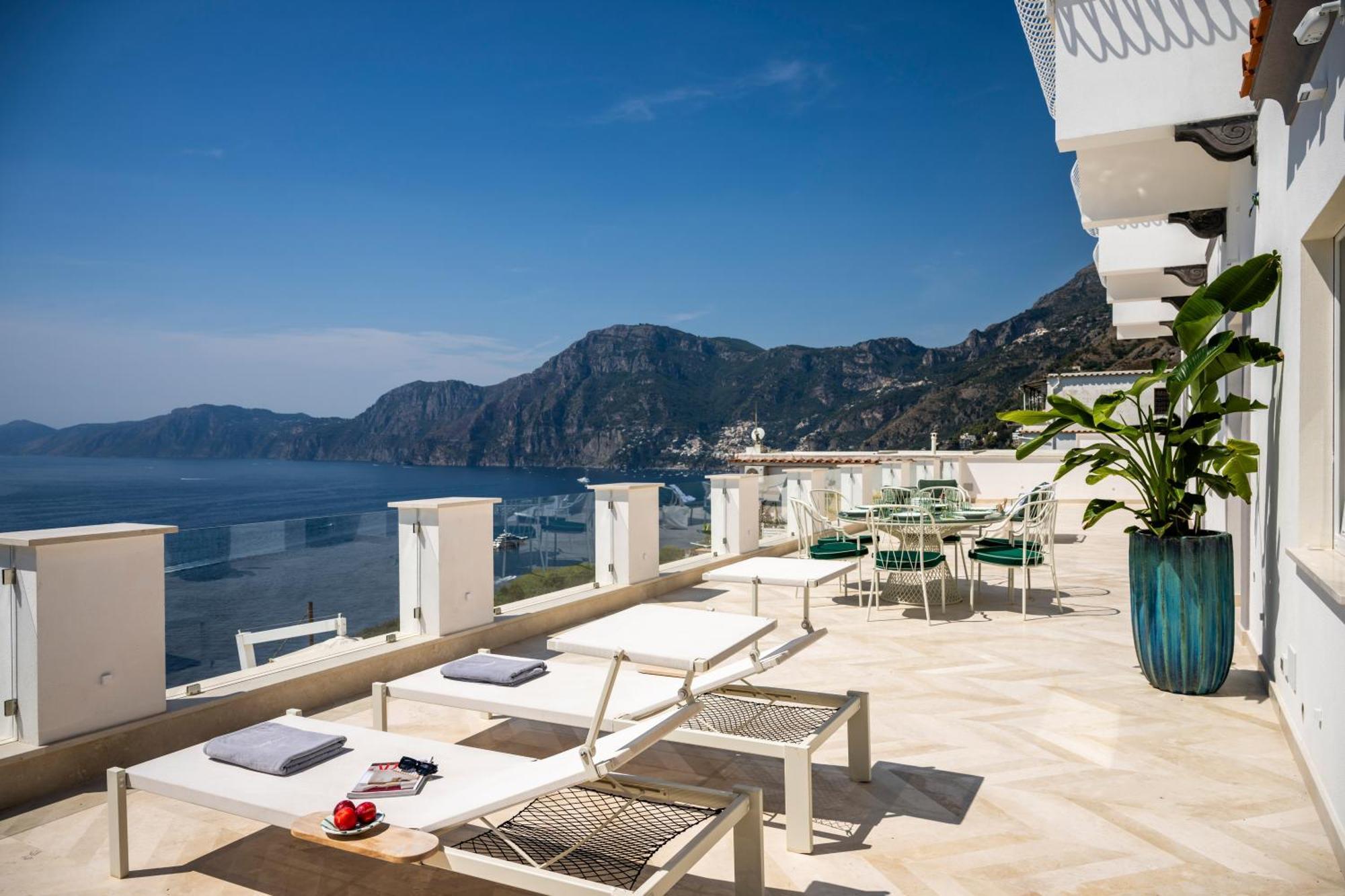 Maison Lilly - Luxury Accommodation Praiano Bagian luar foto