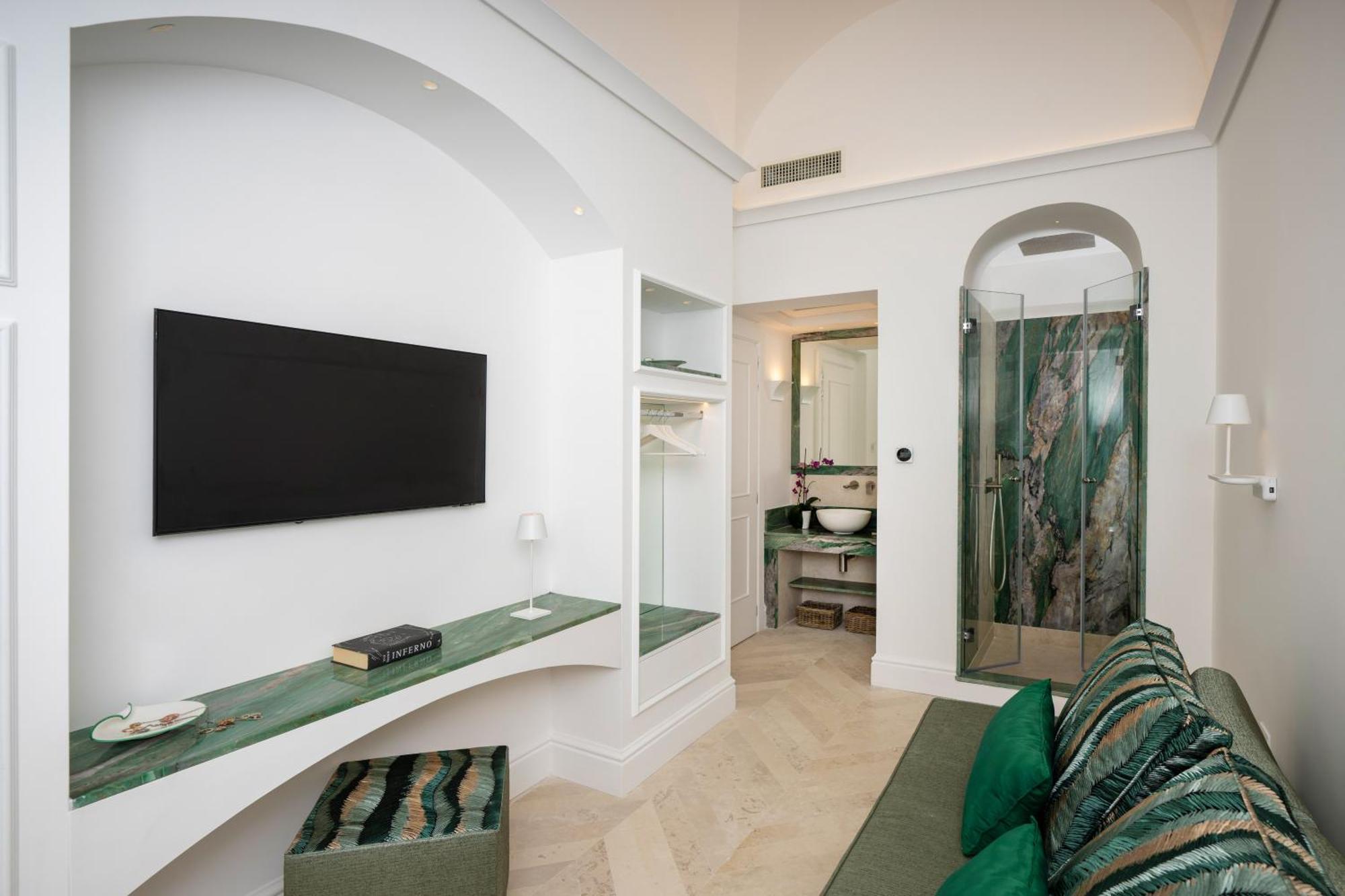 Maison Lilly - Luxury Accommodation Praiano Bagian luar foto