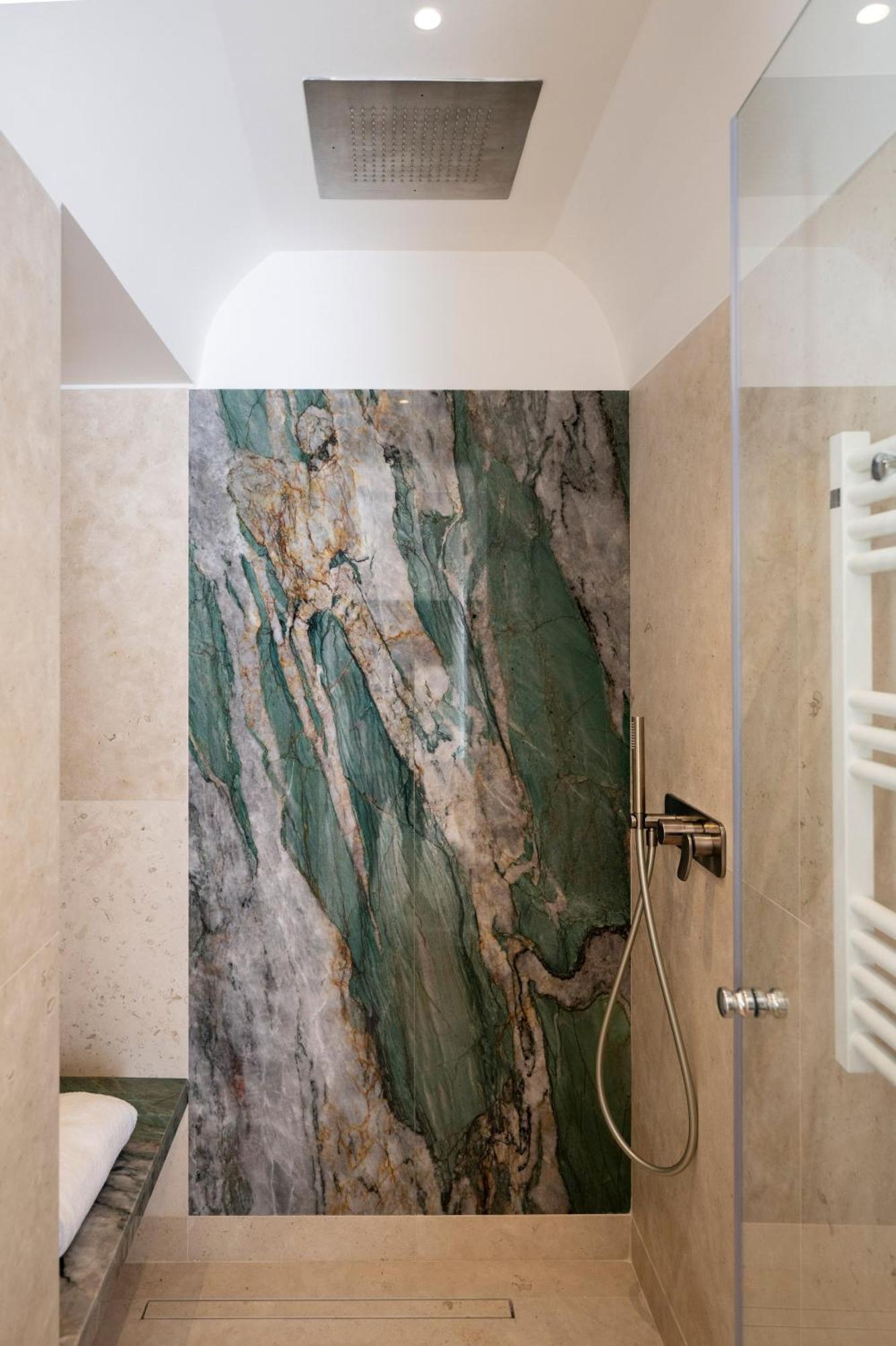Maison Lilly - Luxury Accommodation Praiano Bagian luar foto